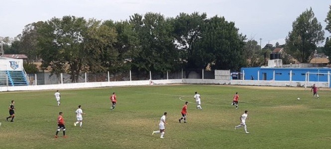 Deportivo Paraguayo, Guaraní, Villa Scasso, Claypole, Tambero, Almirante Brown