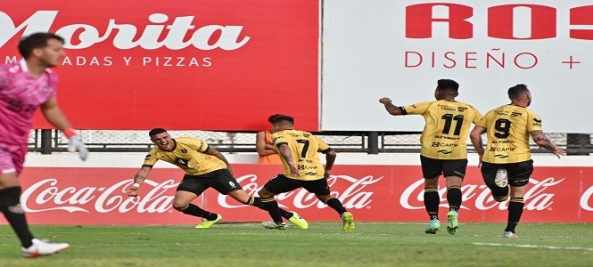 Chacarita, Deportivo Madryn, Primera Nacional. 