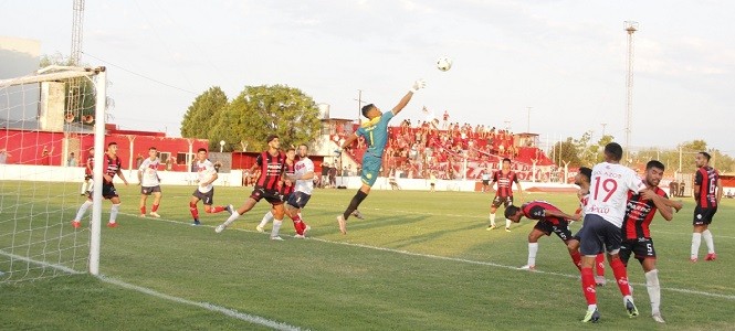 Independiente, Rojo, Chivilcoy, Douglas Haig, Fogonero, Pergamino