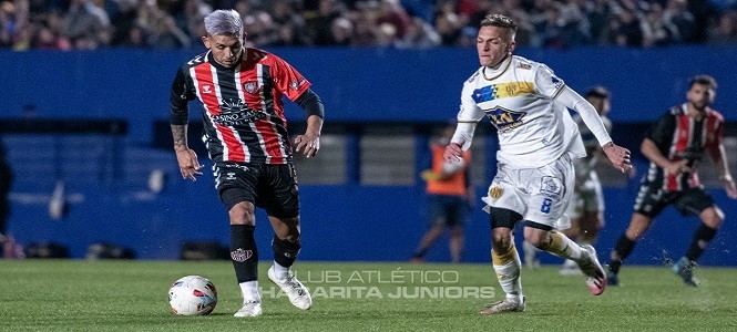 Chacarita, Tricolor, Funebrero, San Martín, Atlanta, Bohemio, Villa Crespo