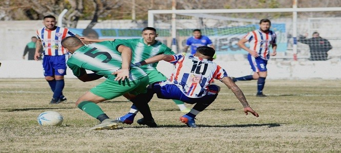 Sportivo Peñarol, Camioneros, Federal A, Fútbol, Ascenso. 