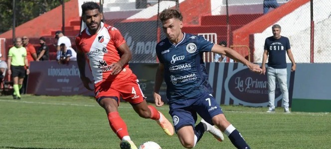 Independiente Rivadavia, Primera Nacional, Zona B, Deportivo Maipu, Botellero 