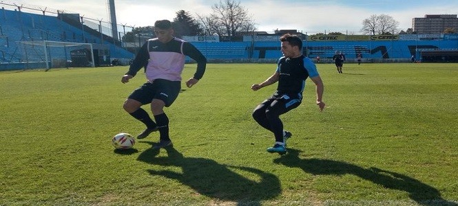 TEMPERLEY, B NACIONAL, ALDIRICO, AMISTOSO, FÉNIX