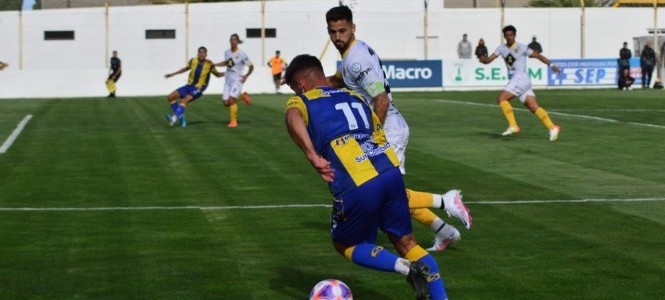 Atlanta, Deportivo Madryn, Primera Nacional. 