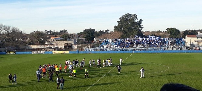 San Martín de Burzaco, Victoriano Arenas, Primera C