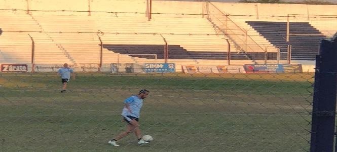 General Paz Juniors, Poeta, Racing. Córdoba, Academia