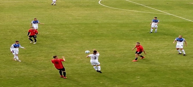 Almagro, Gimnasia de Mendoza, Primera Nacional. 