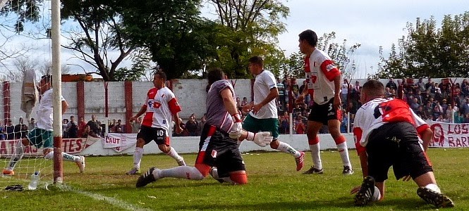 JUVENTUD UNIDA, PRIMERA D, YUPANQUI, DEBUT, POSTERGADO, LLUVIA