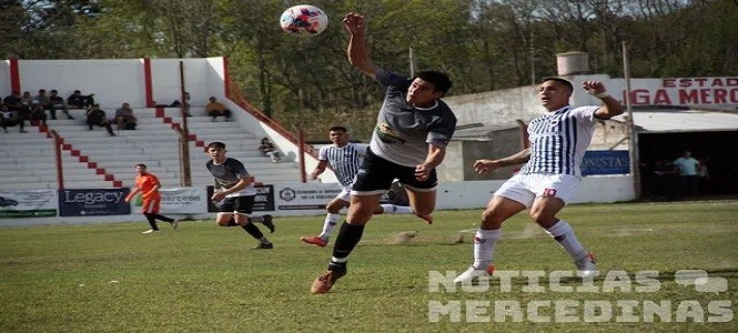 Club Mercedes, Decano, Blanquinegro, Mercedes, Sportivo Barracas, Arrabalero