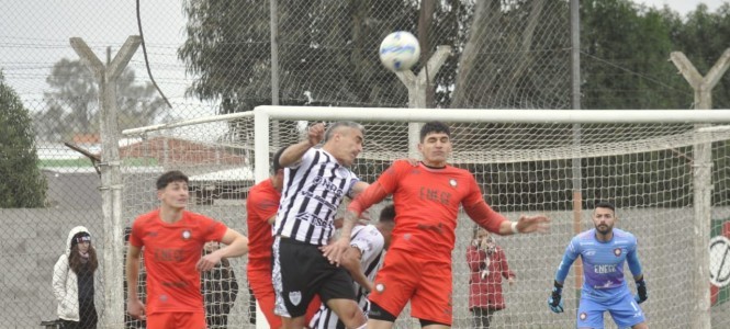 Círculo Deportivo, Papero, Federal A, Cipolletti, Capataz, Albinegro