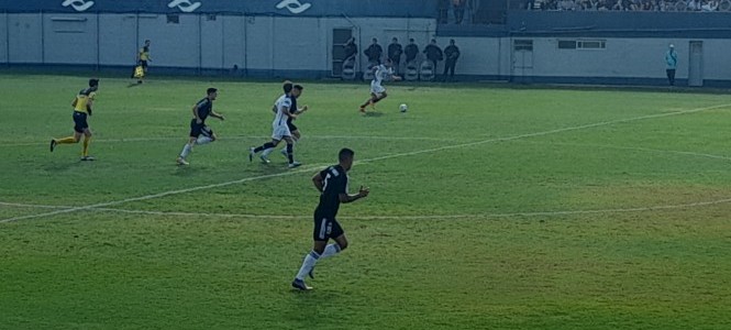 Tristan Suarez, Lechero, Ezeiza, Deportivo Riestra, Malevo, Bajo Flores