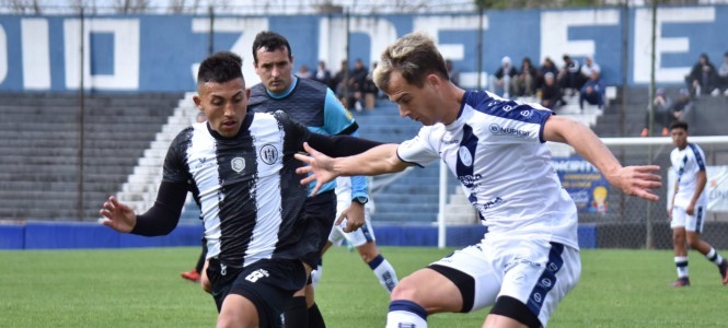 Fénix, Águila, Primera B, Torneo Clausura, Deportivo Merlo, Charro 