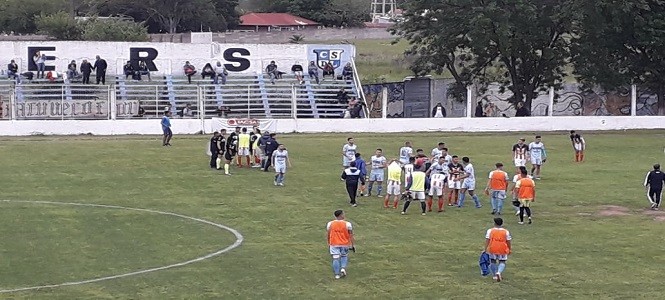 Deportivo Paraguayo, Liniers, Primera D. 