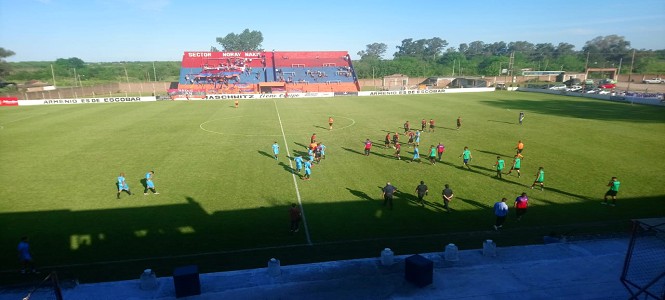 Deportivo Armenio, Justo Jóse de Urquiza, Primera B. 