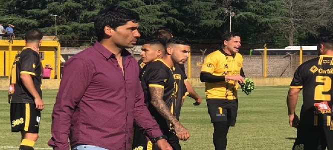 Flandria; PrimeraB; AlmiranteBrown