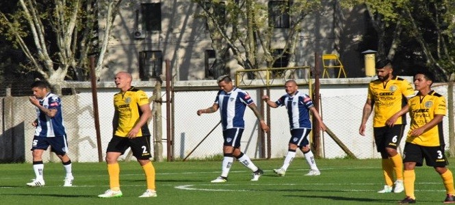 COMUNICACIONES, PRIMERA B, ZERMATTEN, TRISTÁN SUÁREZ, BAZÁN VERA