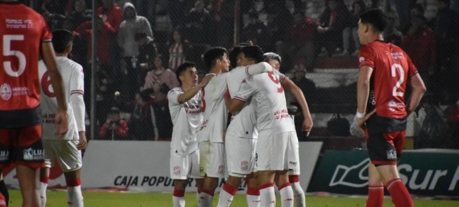 San Martín De Tucumán, Primera Nacional, Zona A, El Santo, Deportivo Maipú, Cruzado 